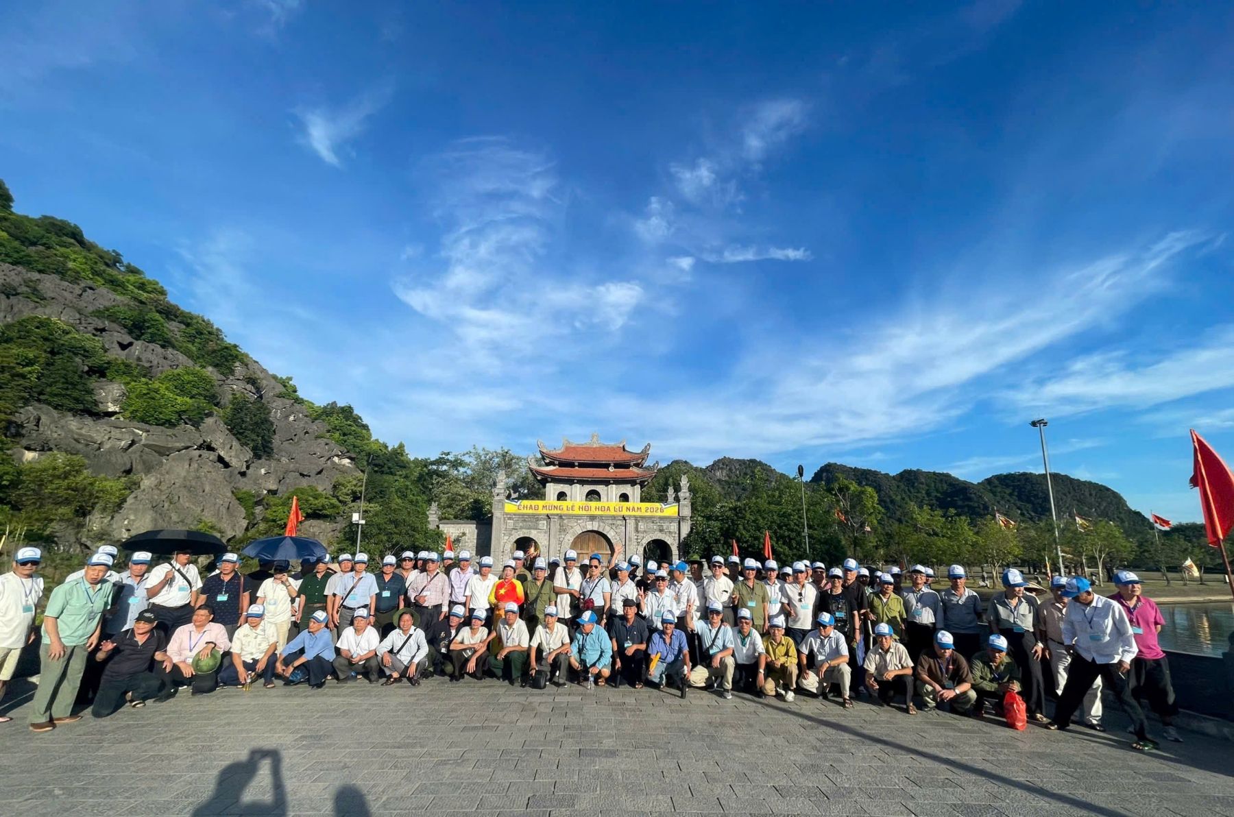 TRI ÂN ANH HÙNG LIỆT SĨ - PHÁT HUY HÀO KHÍ HOA LƯ