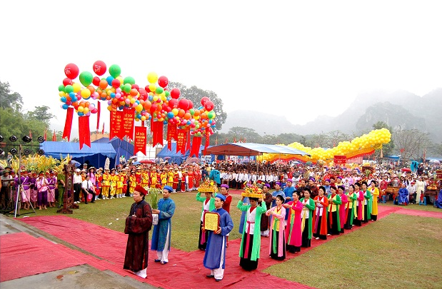 Lễ hội Hoa Lư - Nơi tôn vinh bản sắc văn hóa truyền thống